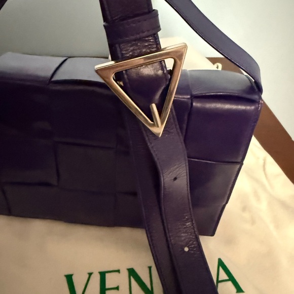 Bottega Veneta Purple Crossbody Messenger Bag - Picture 8 of 9